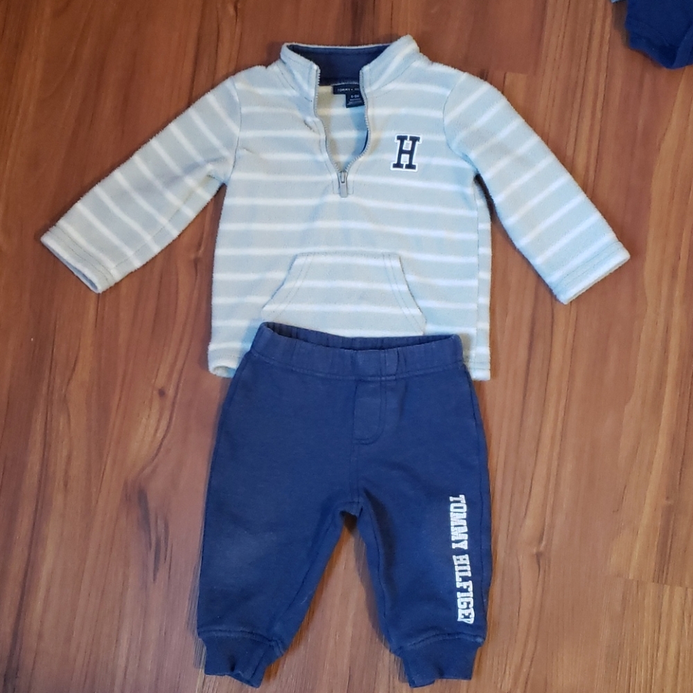 Sweatsuit